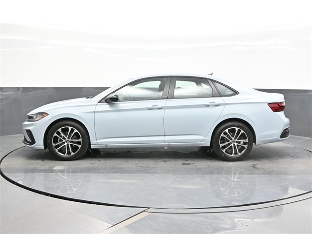 2025 Volkswagen Jetta 1.5T Sport photo 4