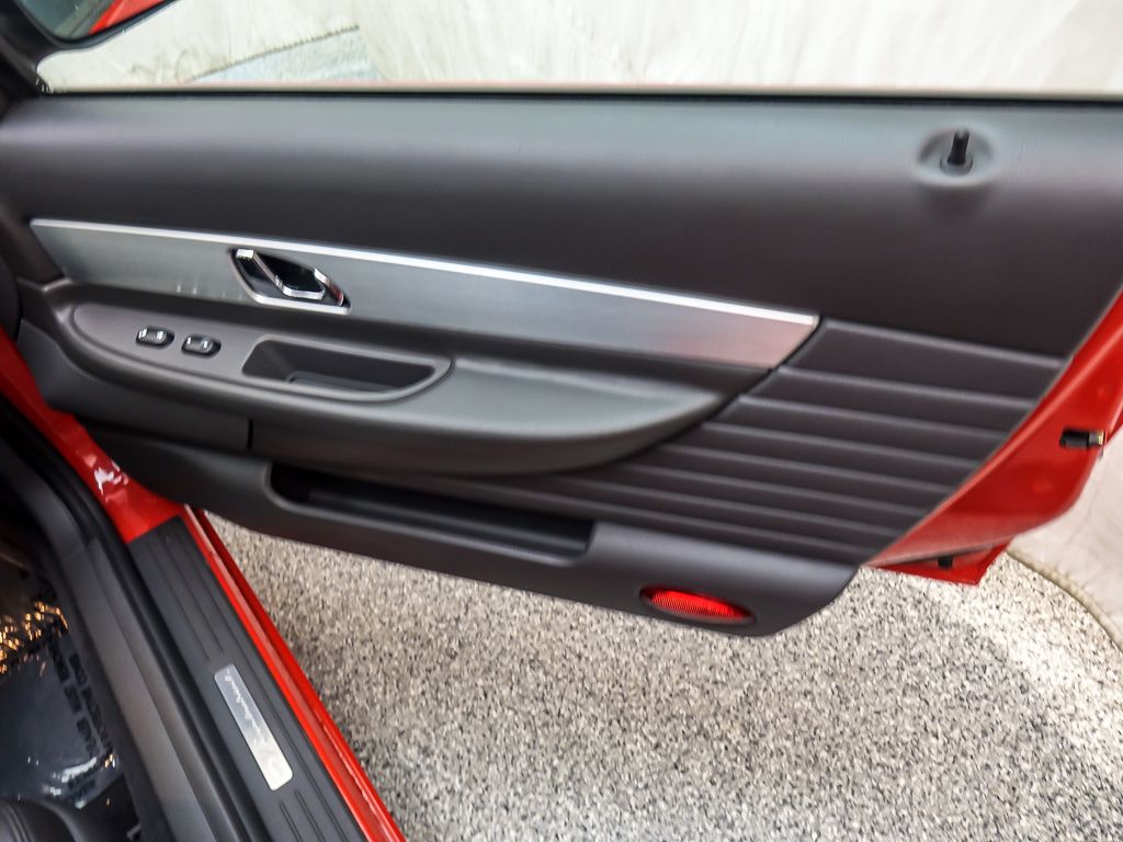 2002 FORD THUNDERBIRD - Image 19