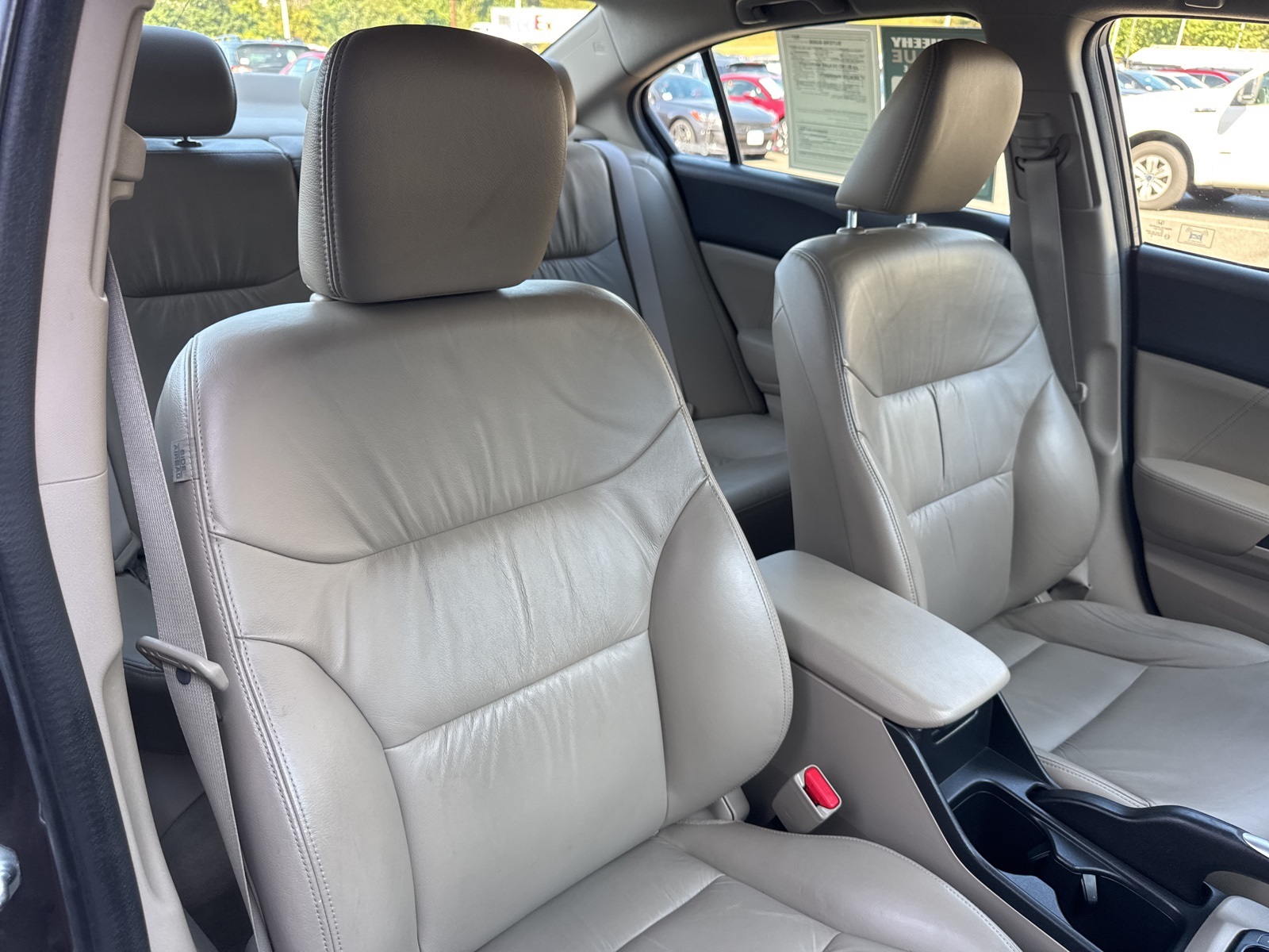 2012 Honda Civic EX-L photo 32