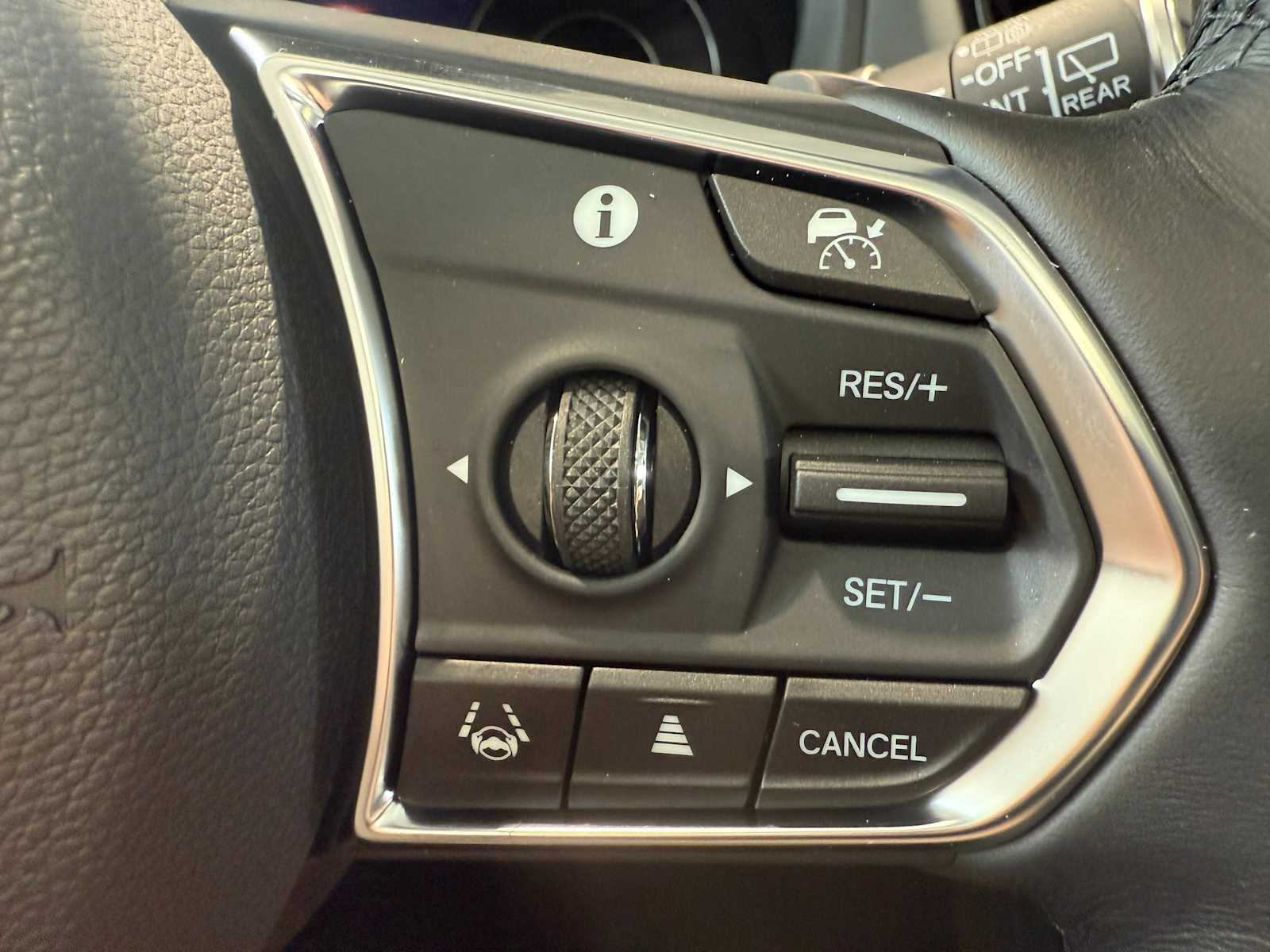 2025 Acura RDX Advance photo 15