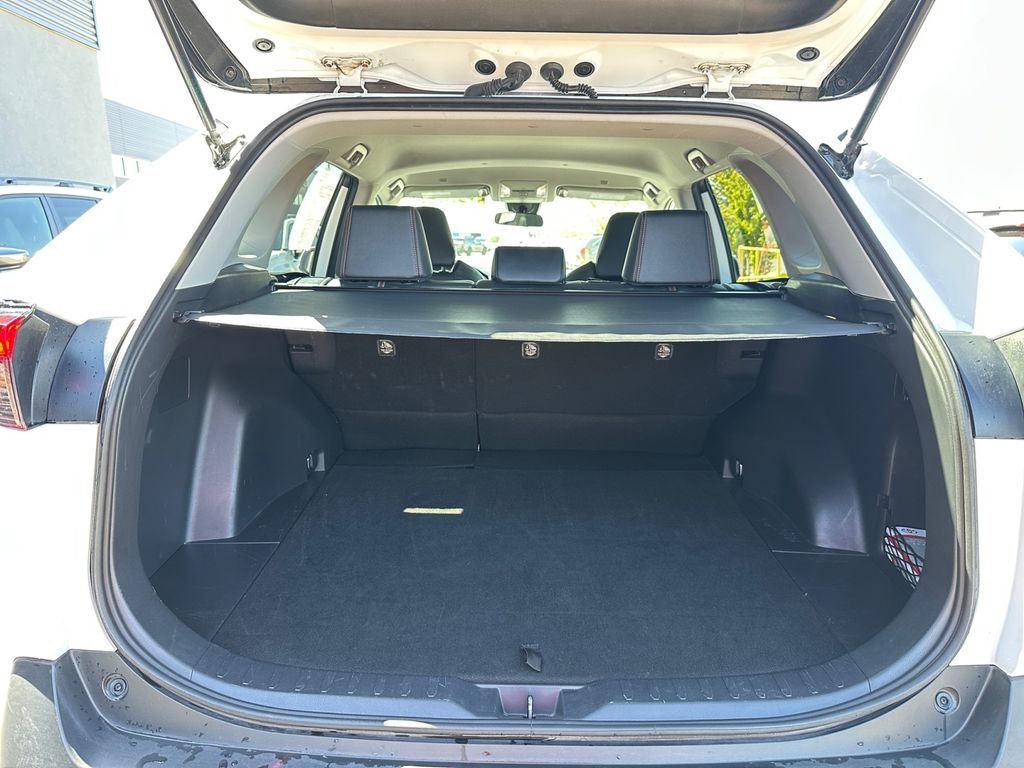 2024 Toyota RAV4 Adventure photo 26