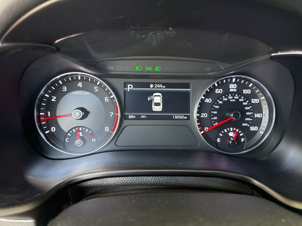 2024 Kia Forte GT-Line photo 8