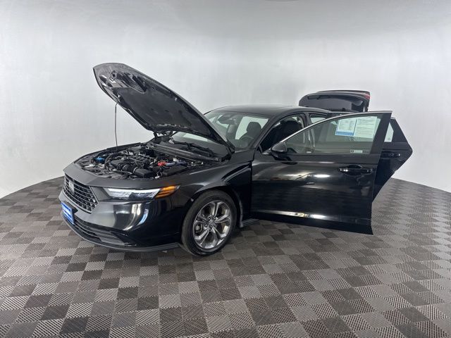 2024 Honda Accord EX photo 10