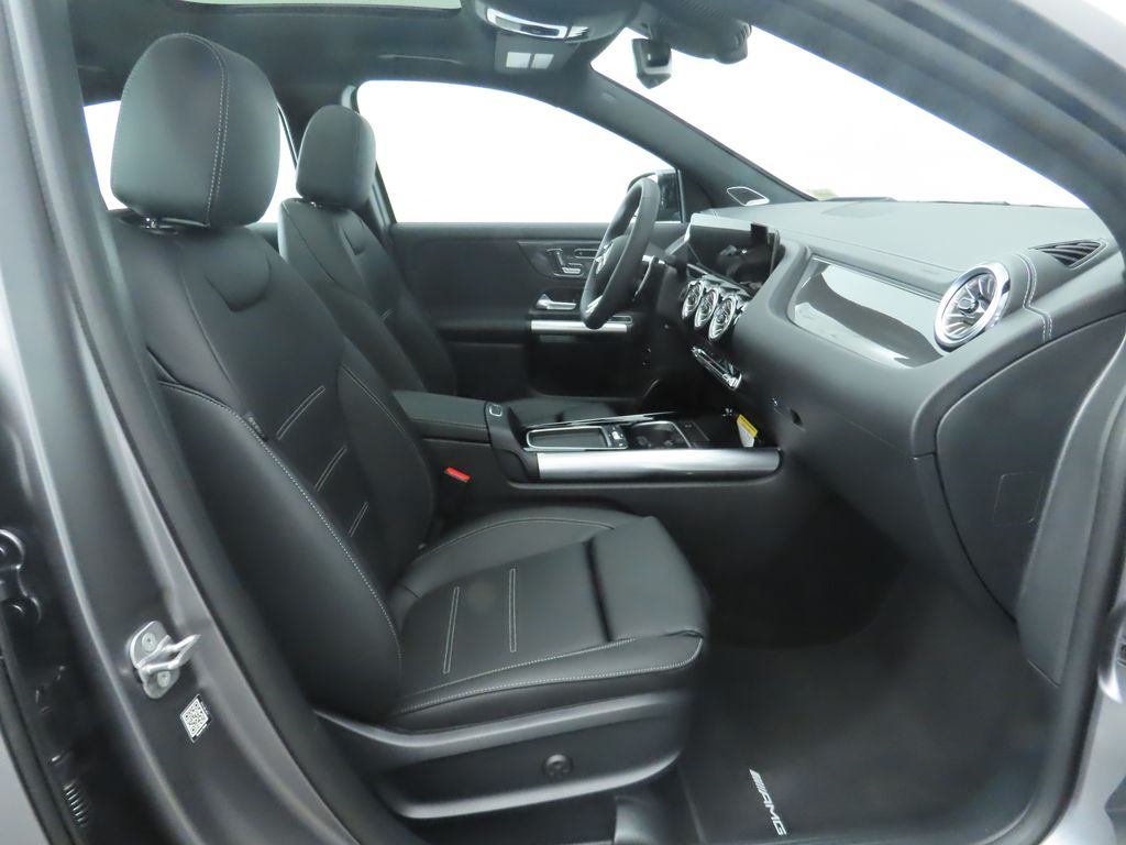 2025 Mercedes Benz GLA 35 AMG 4MATIC photo 17