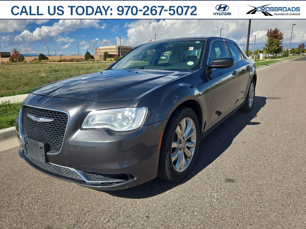 2016 Chrysler 300 Limited