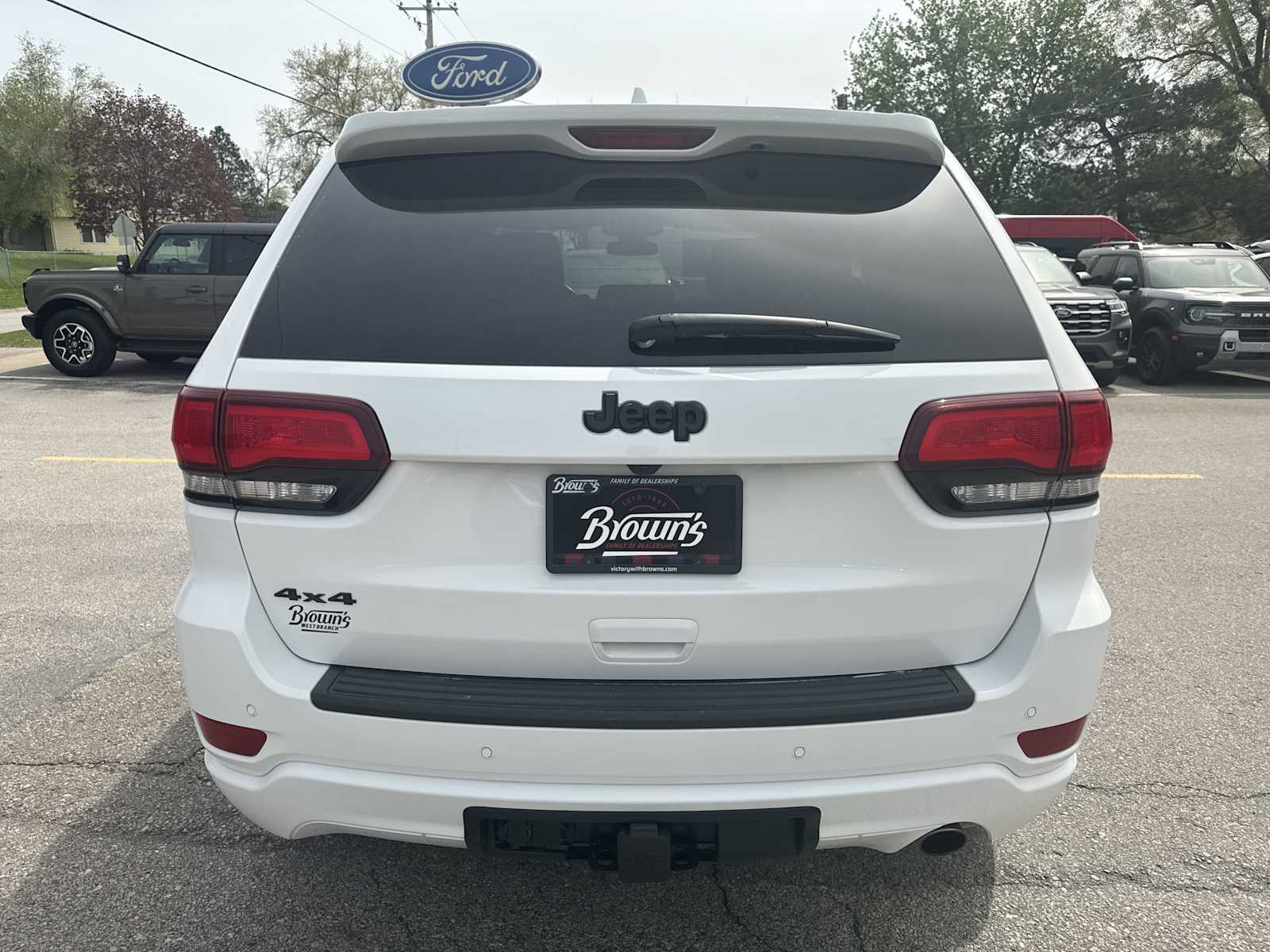 2021 Jeep Grand Cherokee Laredo X photo 5