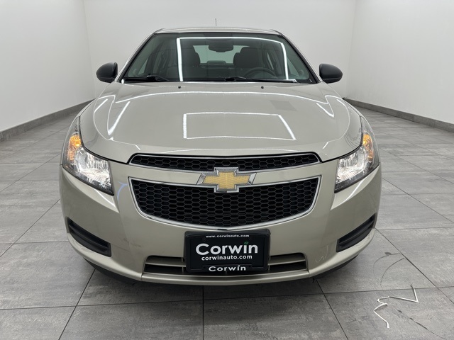 2014 Chevrolet Cruze LS photo 4