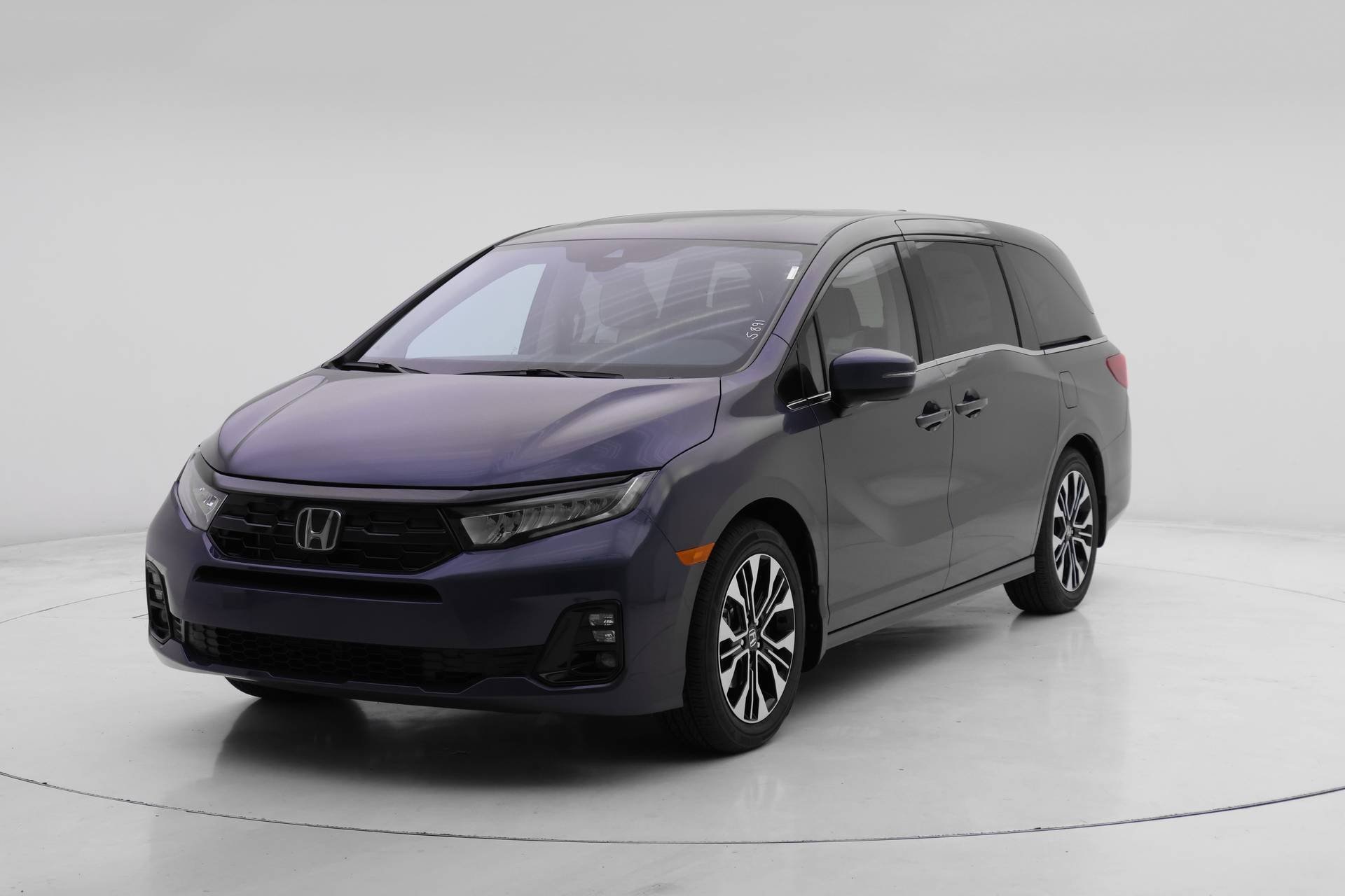 2026 Honda Odyssey Elite's photo