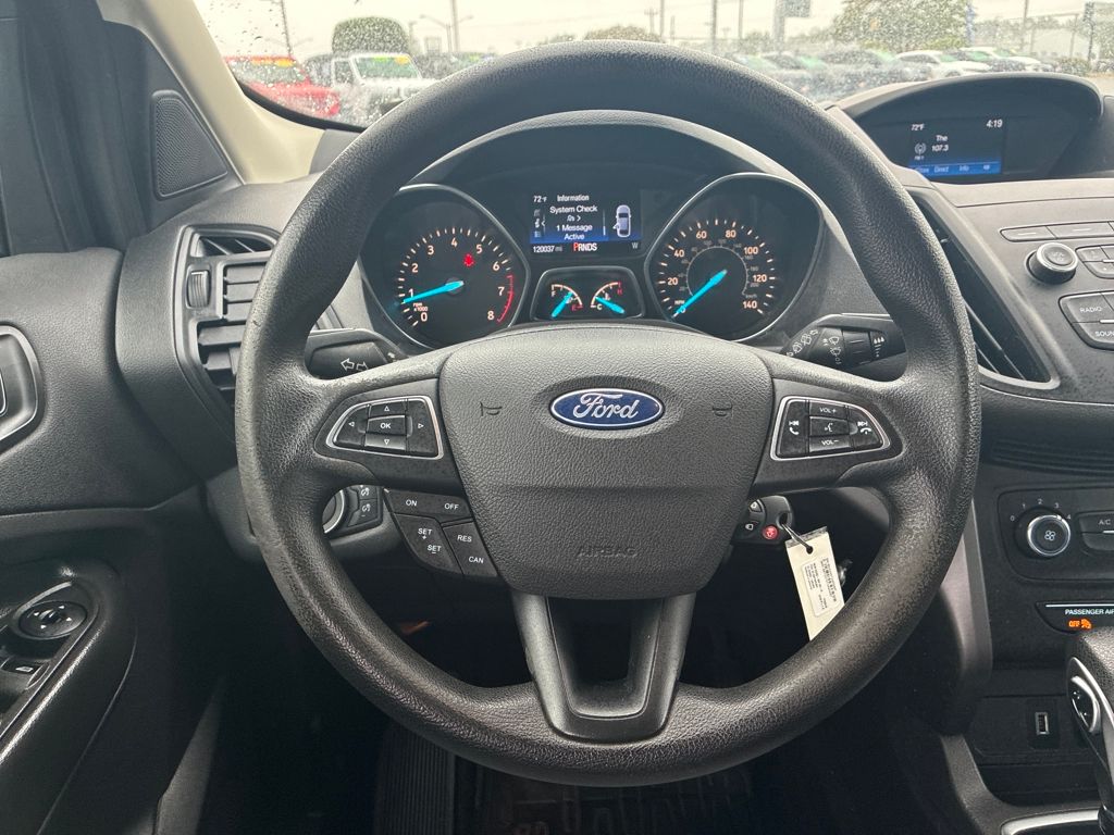 2019 Ford Escape S photo 13