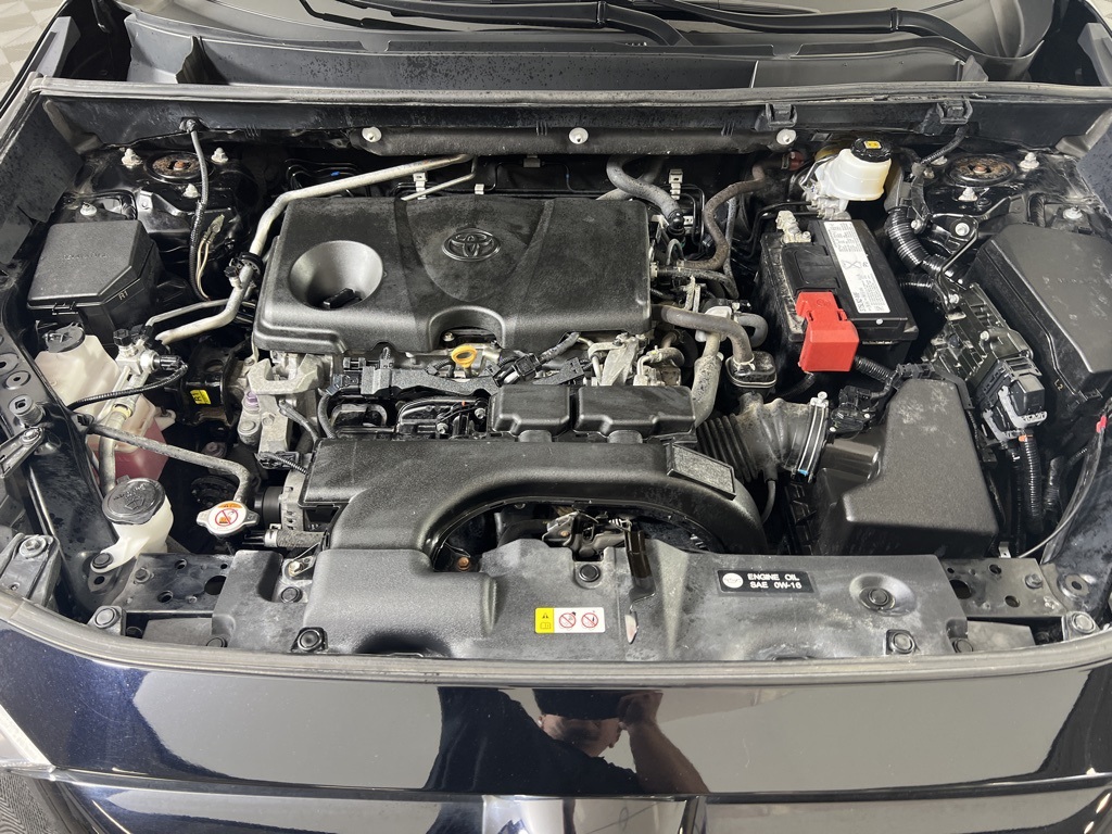 2019 Toyota RAV4 XLE photo 22