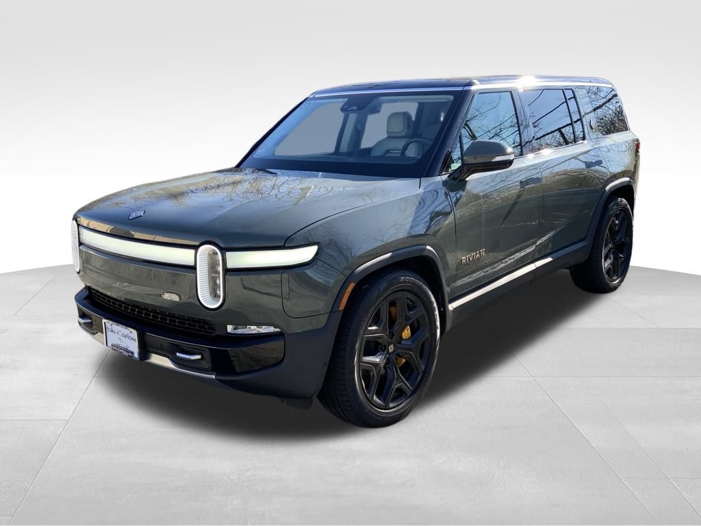 2023 Rivian R1S Adventure's photo