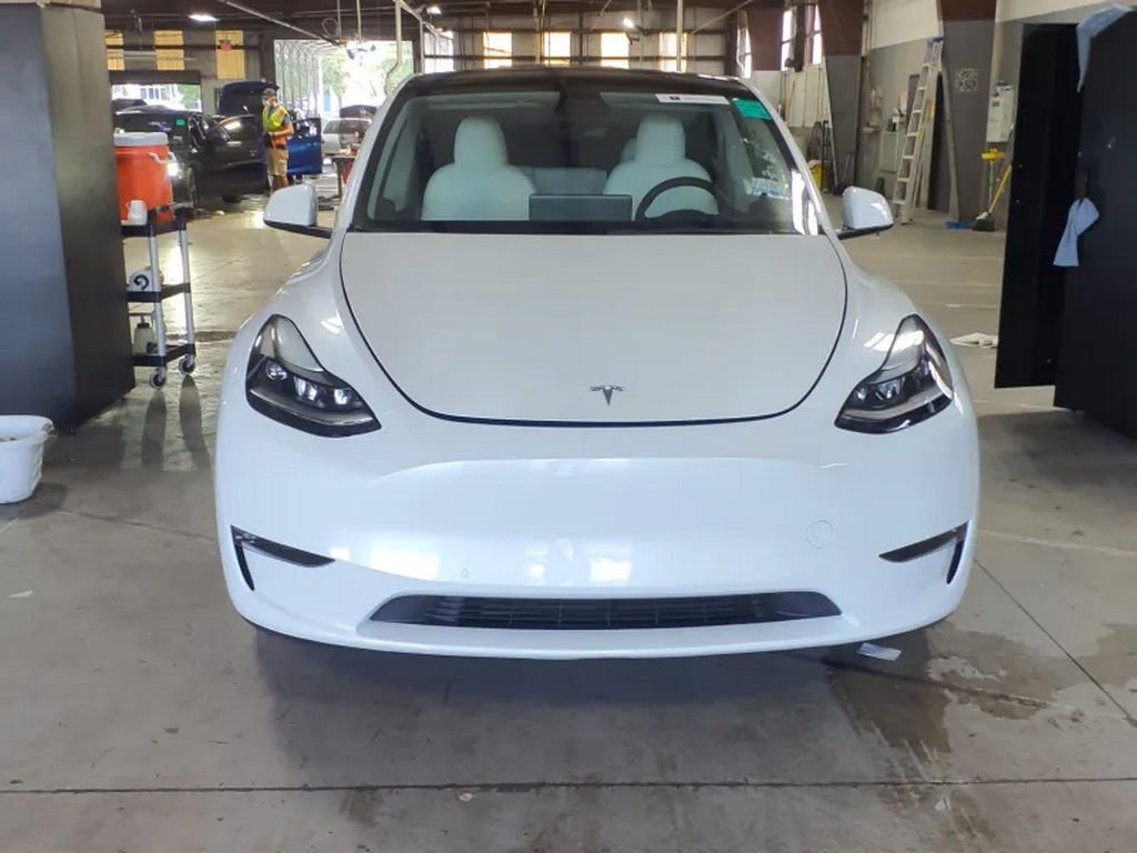 Used 2022 Tesla Model Y Performance with VIN 7SAYGDEF0NF377751 for sale in Northfield, Minnesota