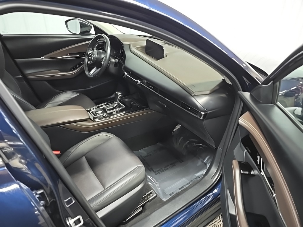 2022 Mazda CX-30 2.5 Turbo Premium photo 14