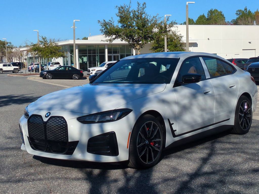 2026 BMW i4 40's photo