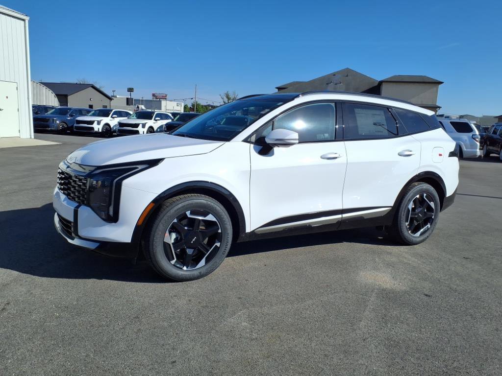 2026 Kia Sportage SX photo 2