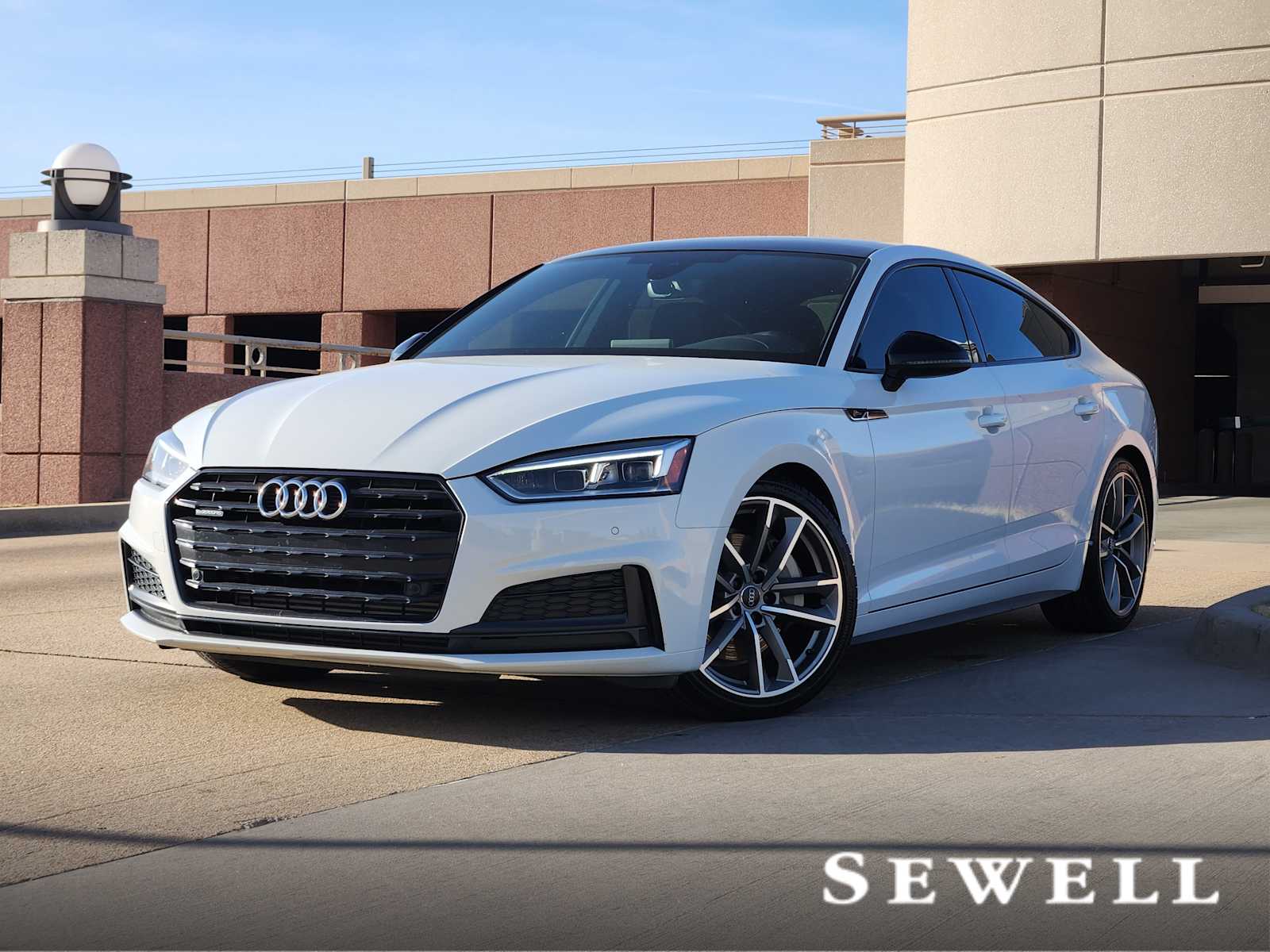 2019 Audi A5 Sportback Premium Plus's photo
