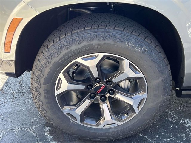 2025 Gmc Yukon AT4 Ultimate photo 6