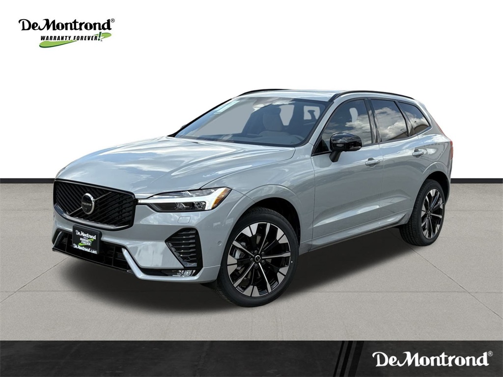 2026 Volvo XC60 Plus's photo