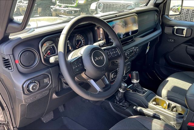 2025 Jeep Wrangler Rubicon photo 6