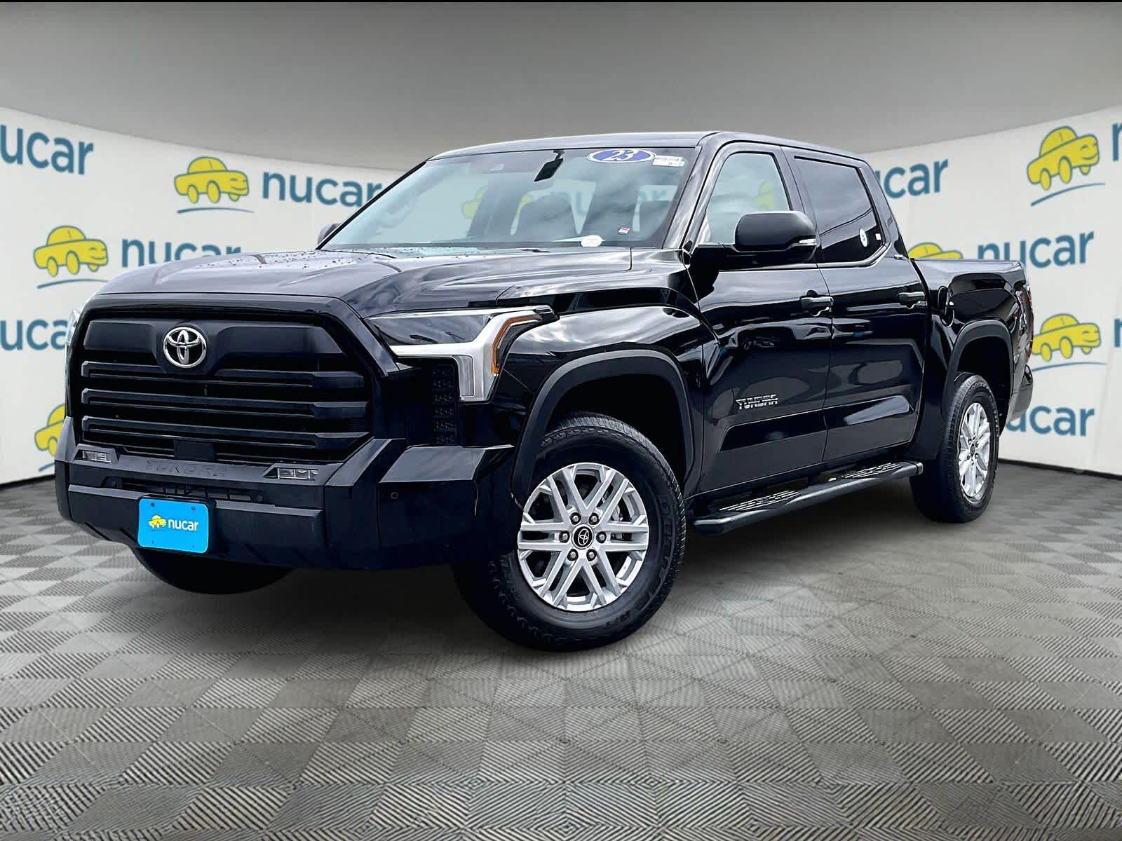 2023 Toyota Tundra SR5 CrewMax photo 3