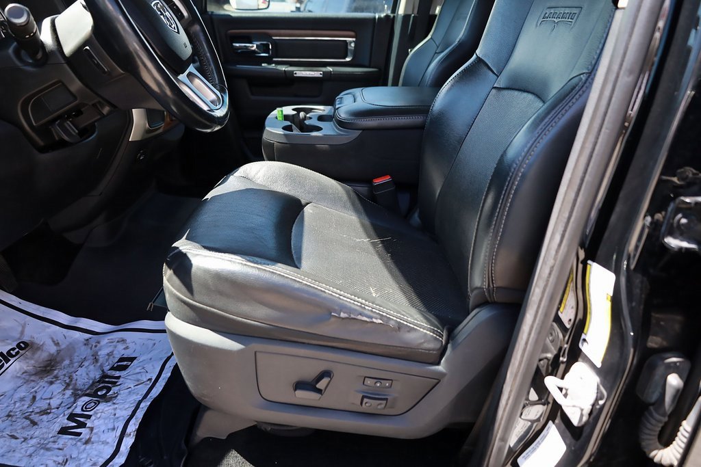 2014 Ram 2500 Laramie photo 12