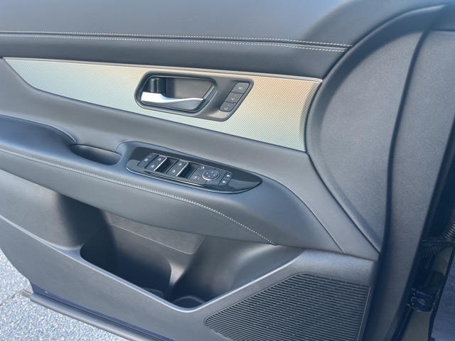 2025 Nissan Murano SL photo 5