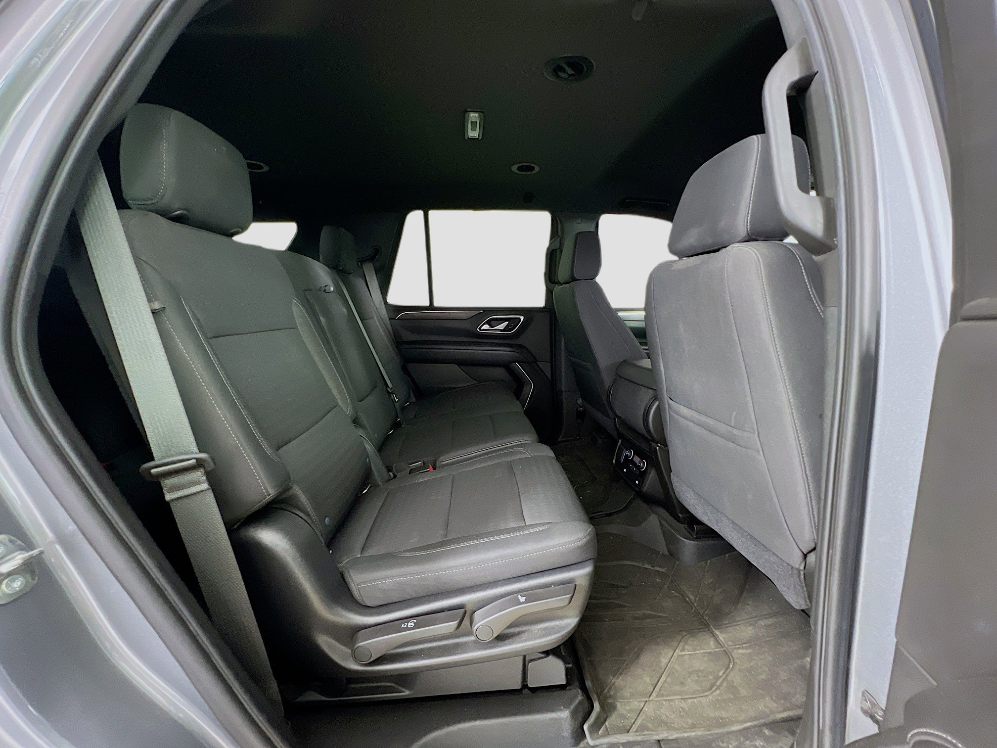 2021 Chevrolet Tahoe LS photo 28