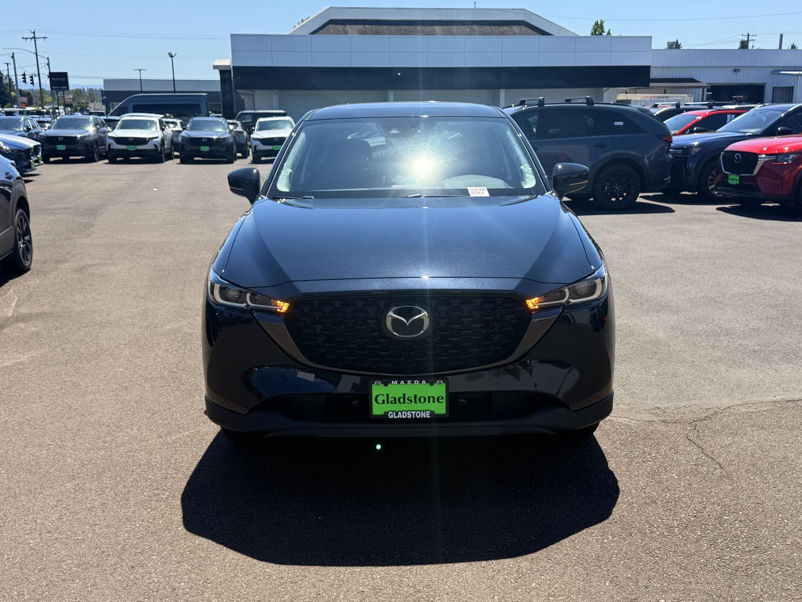 2025 Mazda CX-5 2.5 S Carbon photo 2