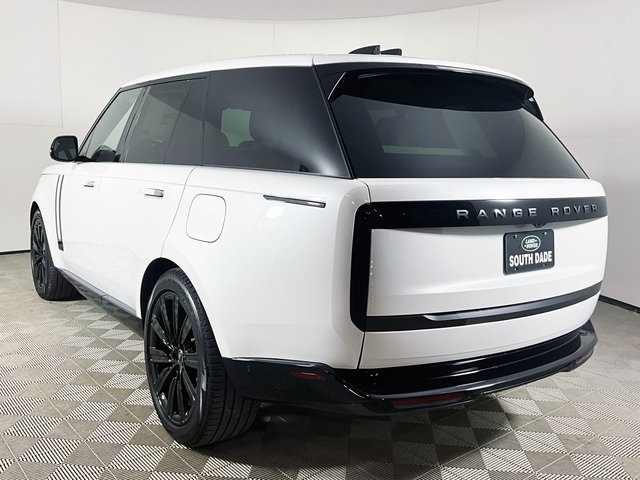 2025 Land Rover Range Rover Autobiography photo 3