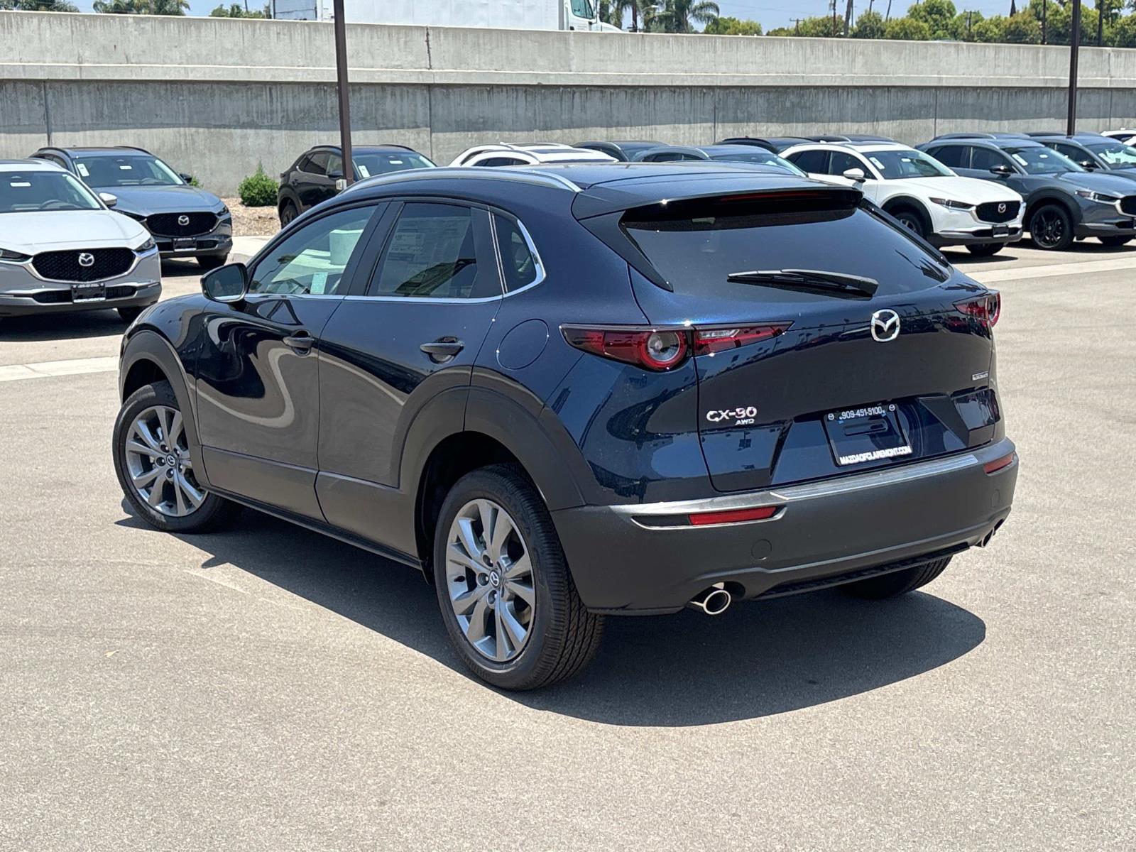 2025 Mazda CX-30 2.5 S Preferred photo 4
