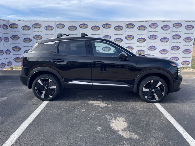 2026 Nissan KICKS SR's photo