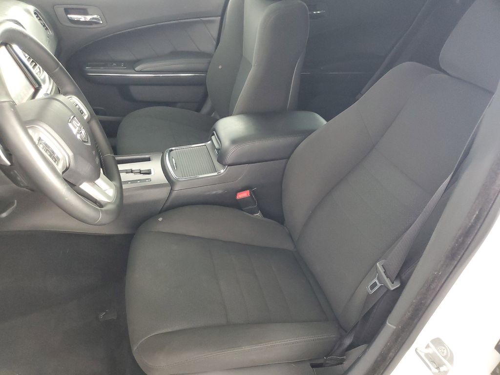 2014 Dodge Charger R/T photo 10