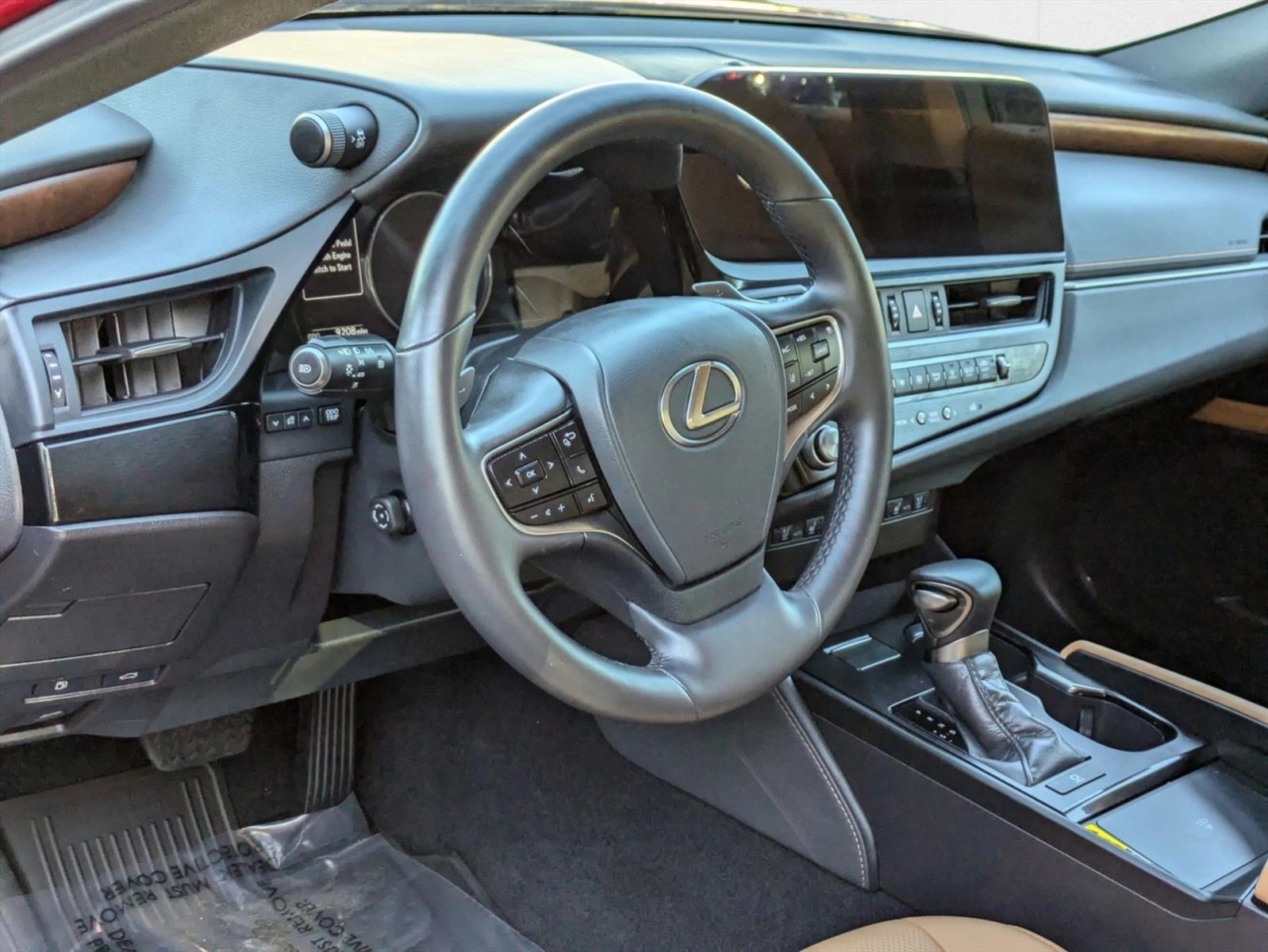 2025 Lexus ES 350 Base photo 10