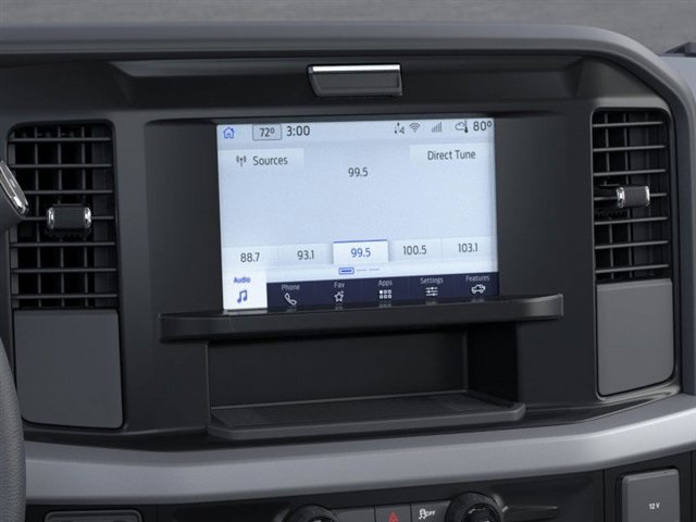 2025 Ford F-600 photo 13