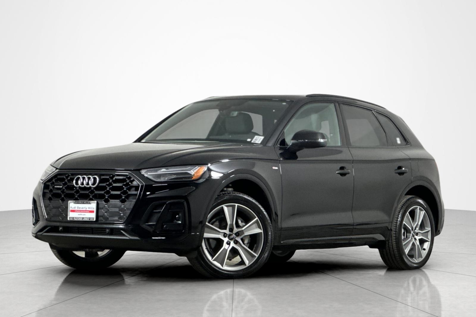 2025 Audi Q5 Premium