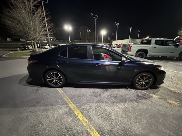 Used 2018 Toyota Camry SE with VIN JTNB11HK3J3012561 for sale in Mechanicville, NY