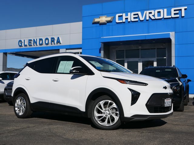 2023 Chevrolet Bolt EUV LT's photo