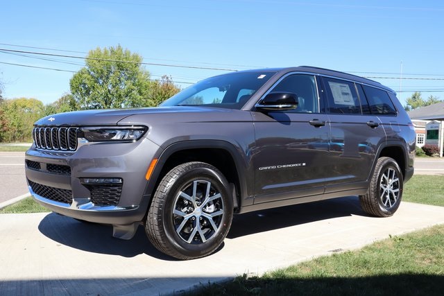 2025 Jeep Grand Cherokee Limited photo 6