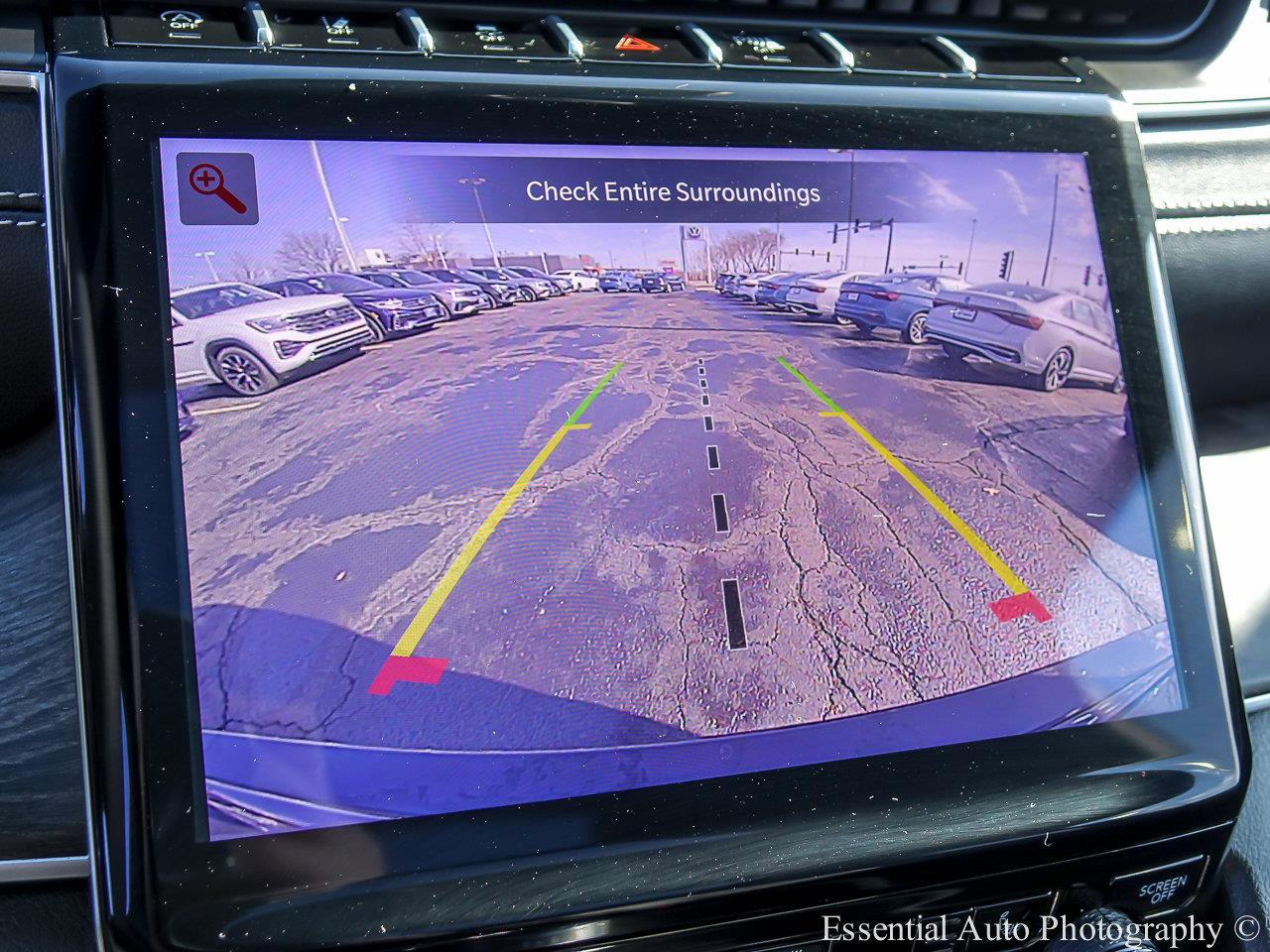 2025 JEEP GRAND CHEROKEE - Image 15