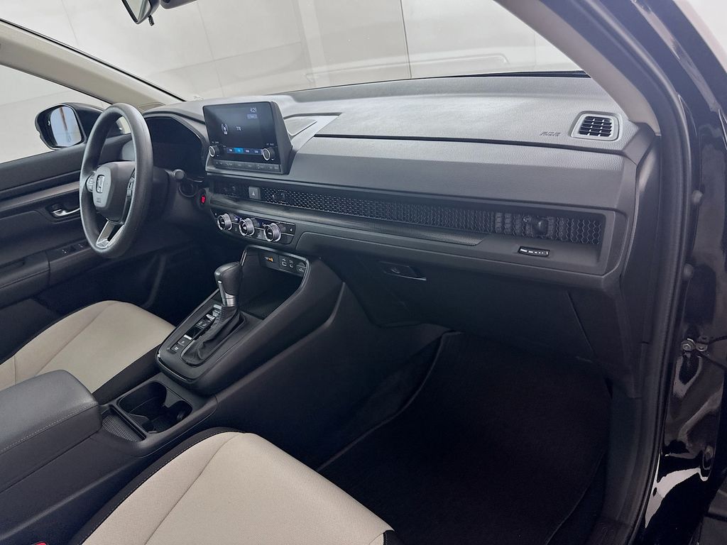 2025 Honda CR-V EX photo 28