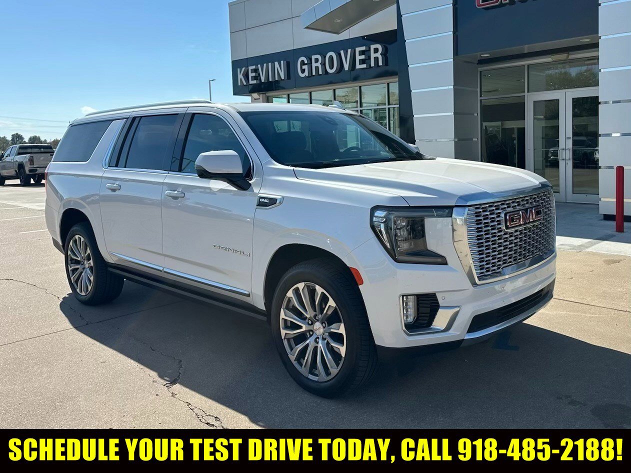 2021 GMC Yukon XL Denali's photo