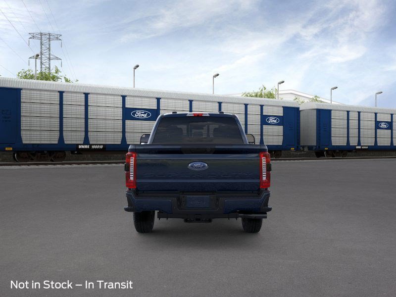 2025 Ford F-250 photo 4