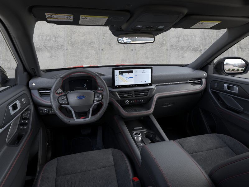 2025 Ford Explorer ST photo 11