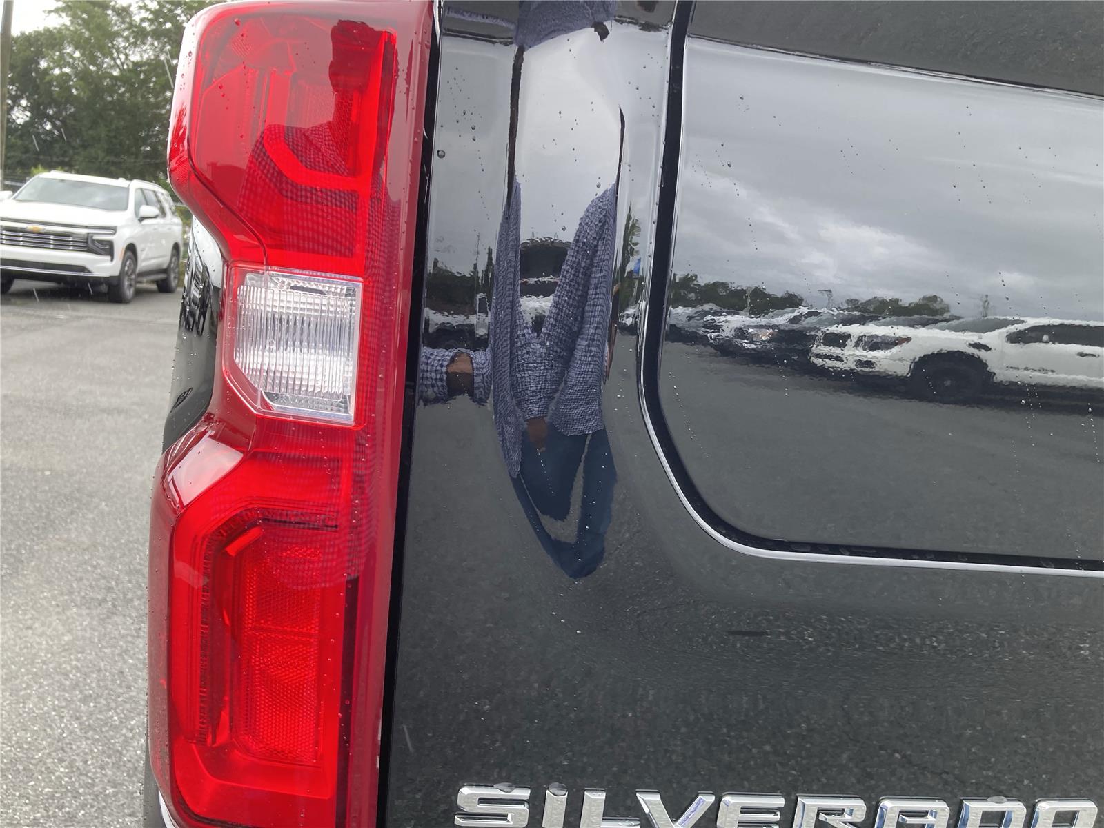 2026 Chevrolet Silverado 1500 High Country photo 11
