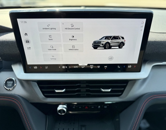2025 Ford Explorer ST photo 24