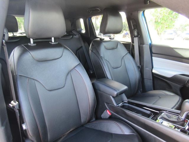 2024 Jeep Compass Limited photo 10