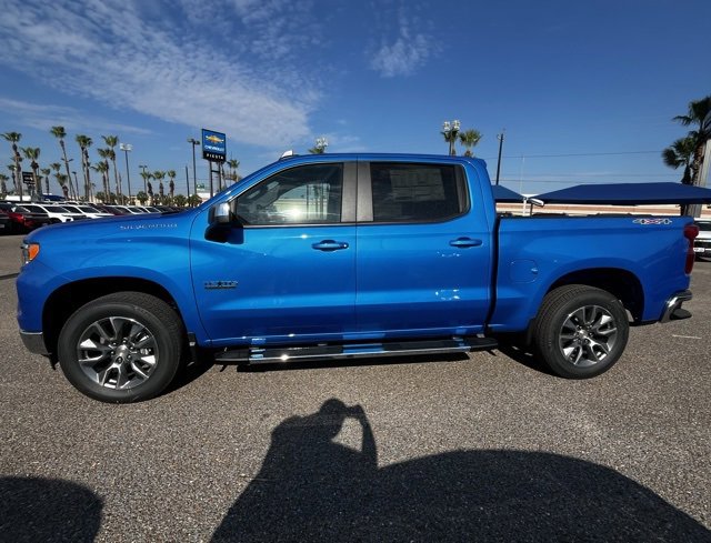 2026 Chevrolet Silverado 1500 LT photo 4