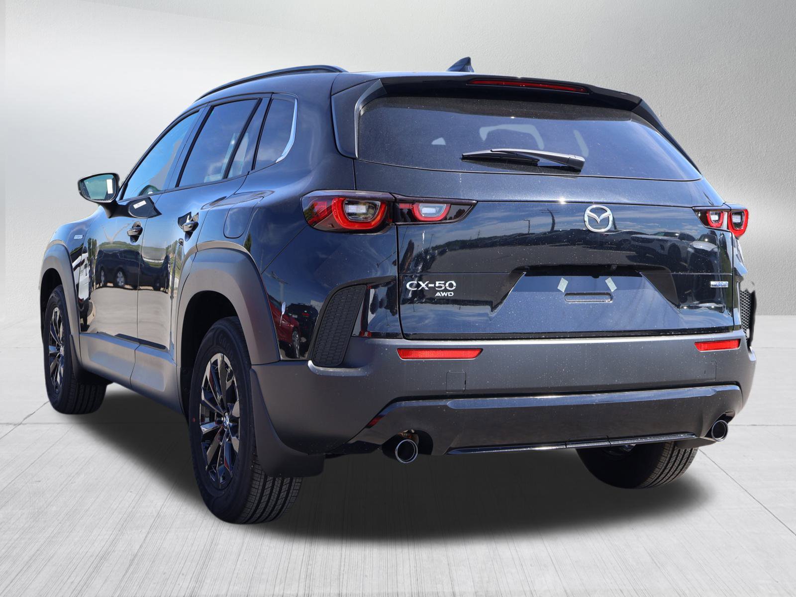 2025 Mazda CX-50 Premium photo 5