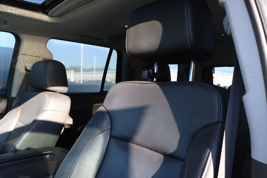 2019 Gmc Yukon SLT photo 14