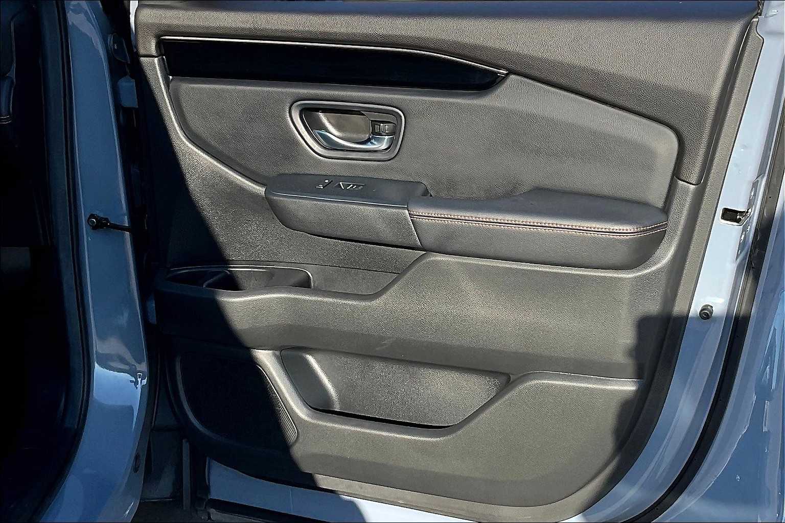 2025 Honda Pilot TrailSport photo 20
